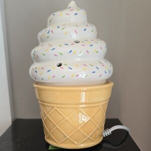 Ceramic Soft-Serve Ice Cream Night Lamp with Sprinkles
